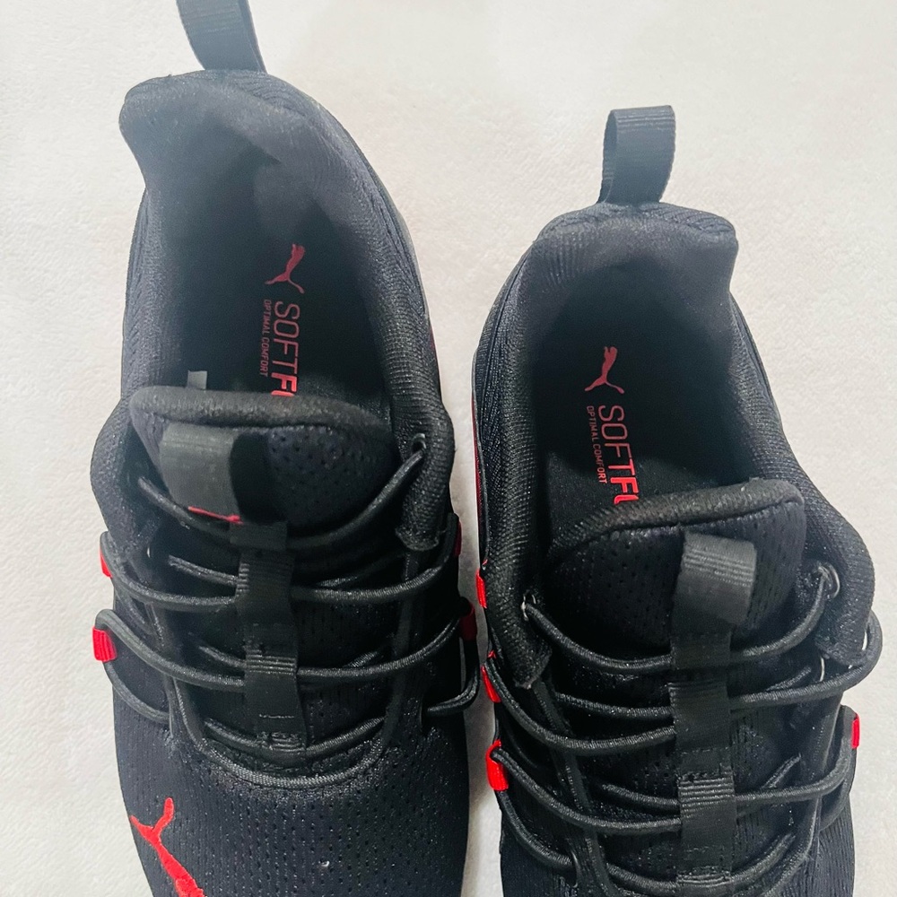 Puma Men's Black and Red SoftFoam Sneakers